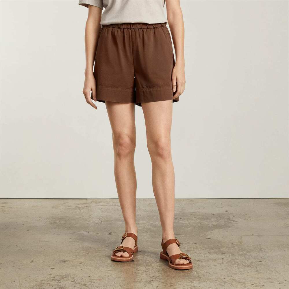 Everlane The Easy Short Brown Base - Size 10